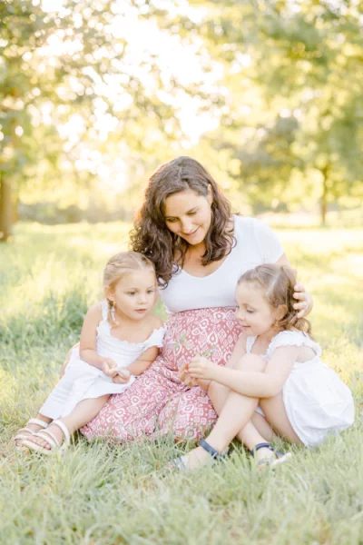 bonheur enfant robe sourire rose